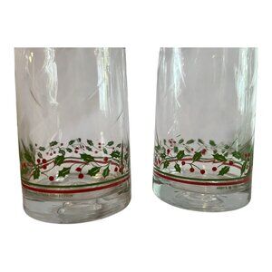 Arbys 1984 Christmas Collection Holly Berry Drinking Glasses Set Of 2 Vintage